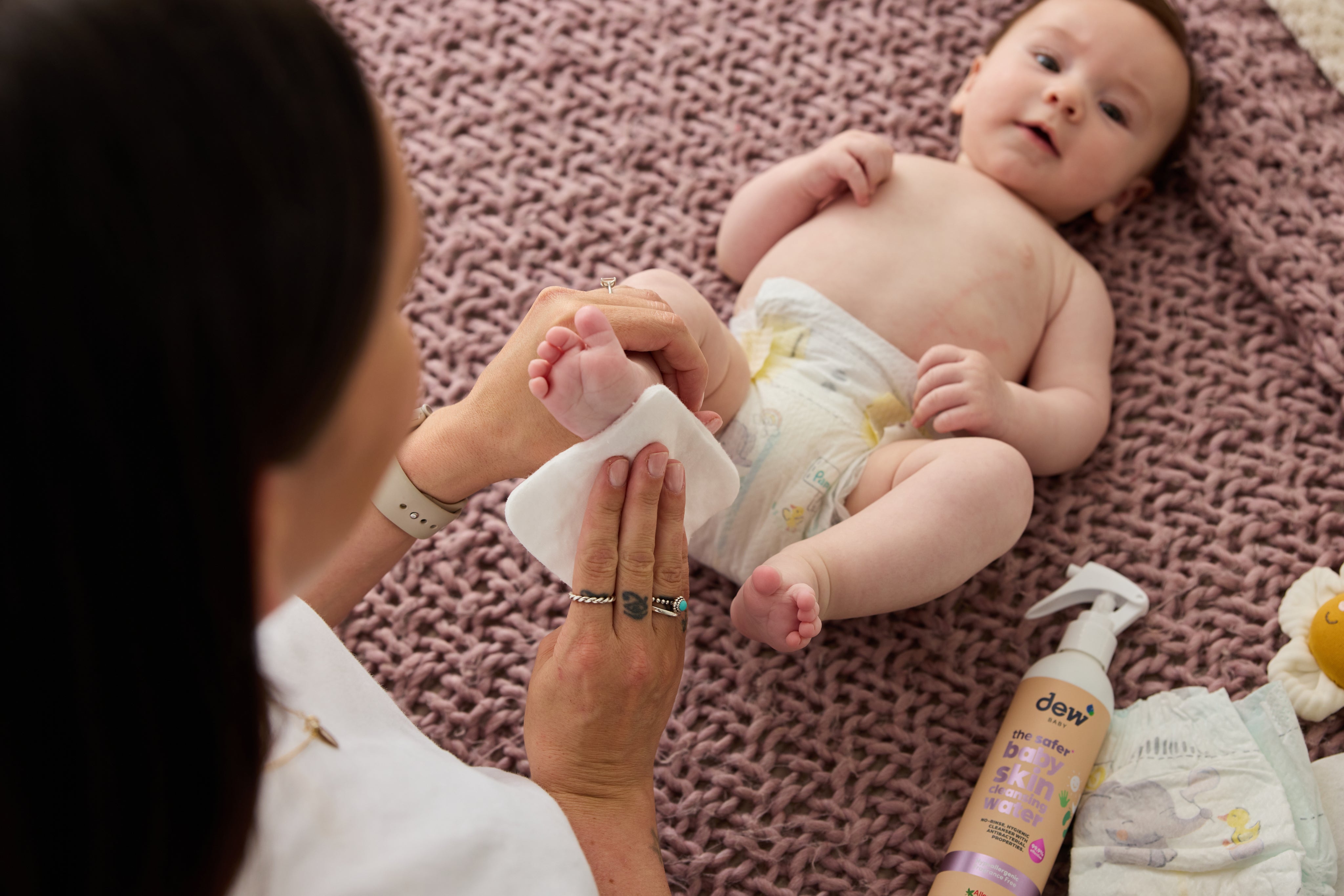 Dew Safer Baby Skin Cleansing Water